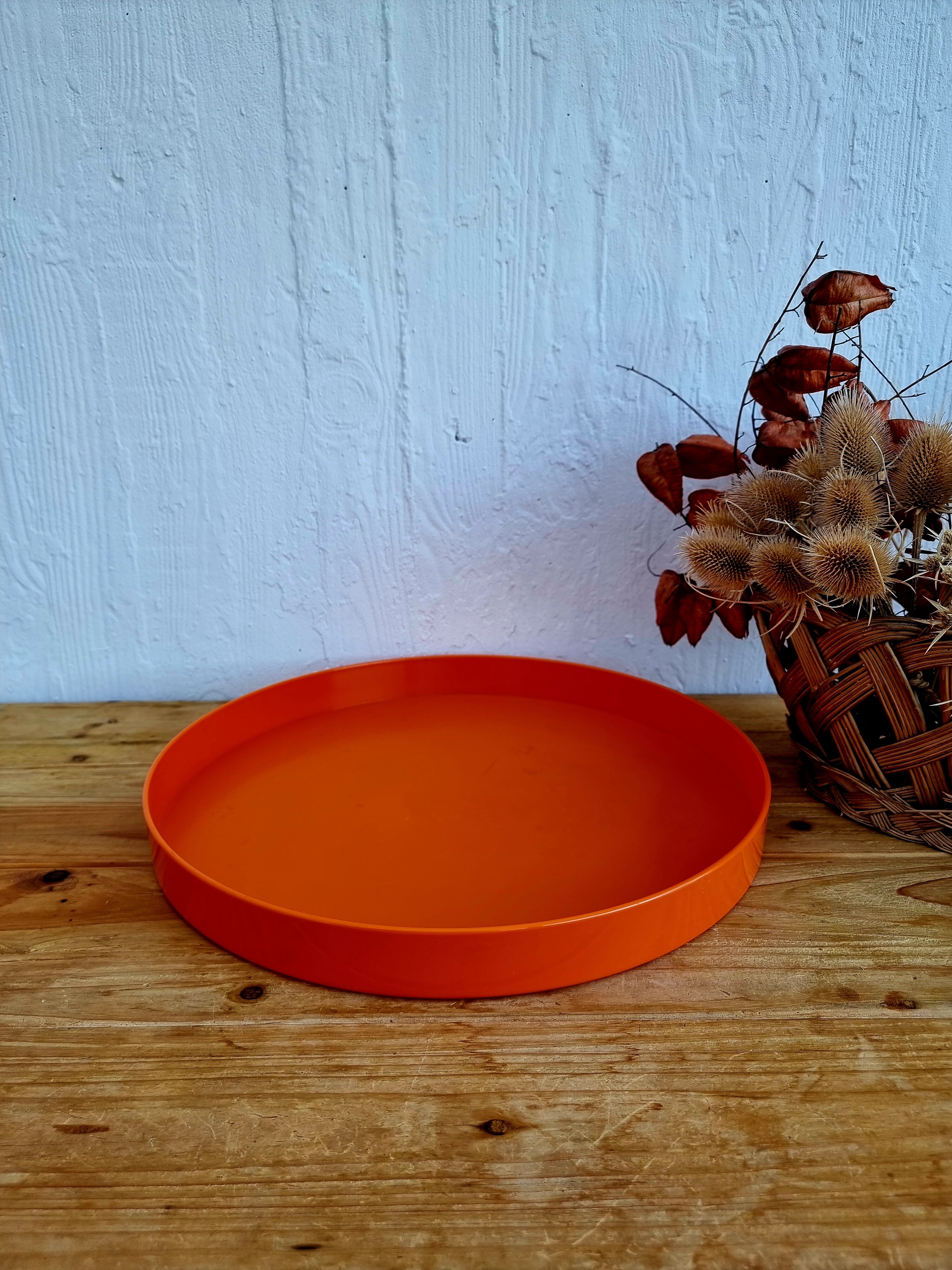 Round orange seventies tray
