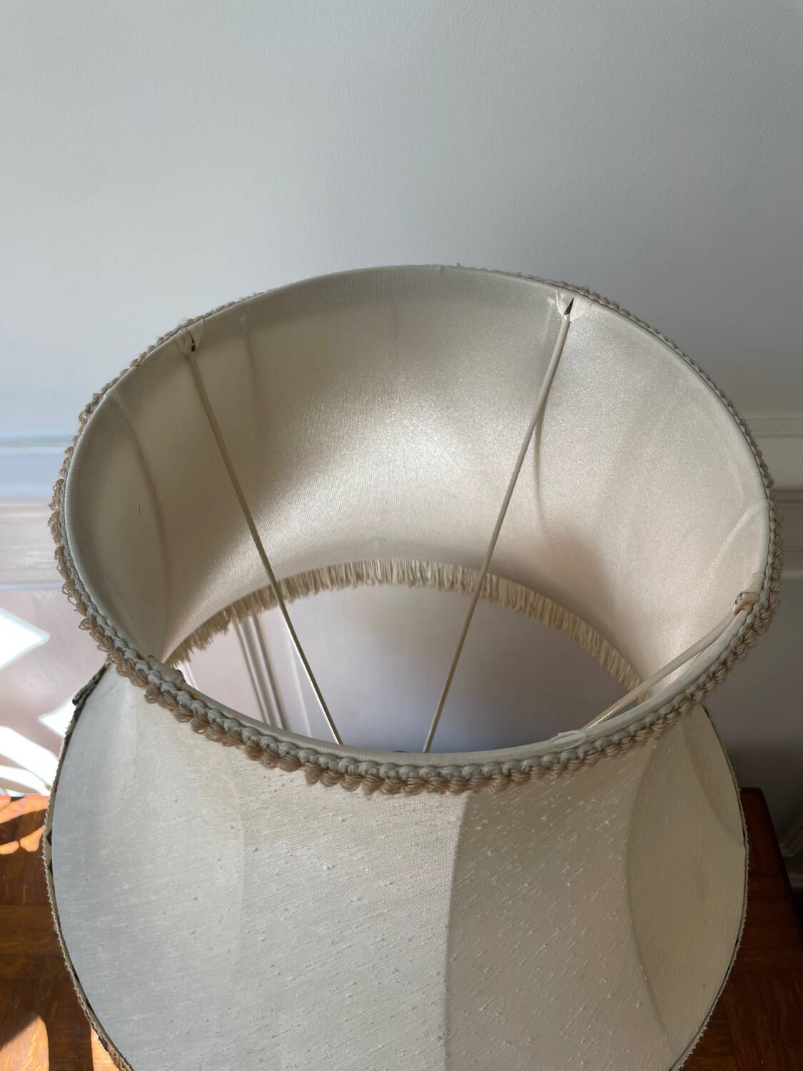Large shabby chic lamp
