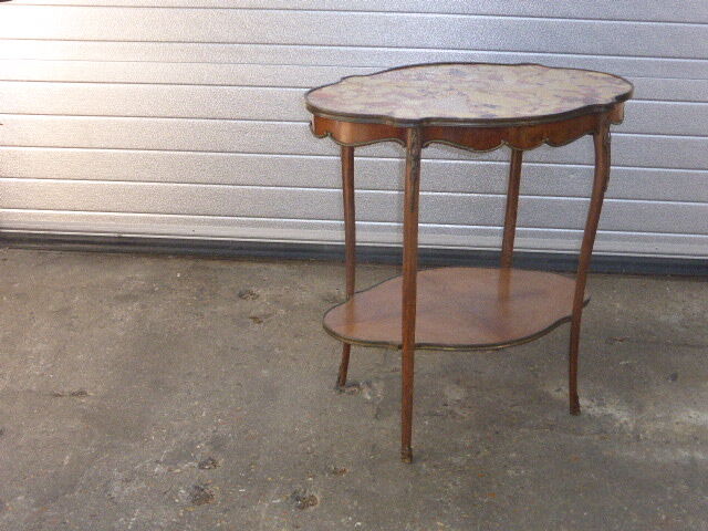 Baroque style louis XV, marble, wood and decorations console table