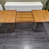 Scandinavian extendable teak table, 1970s