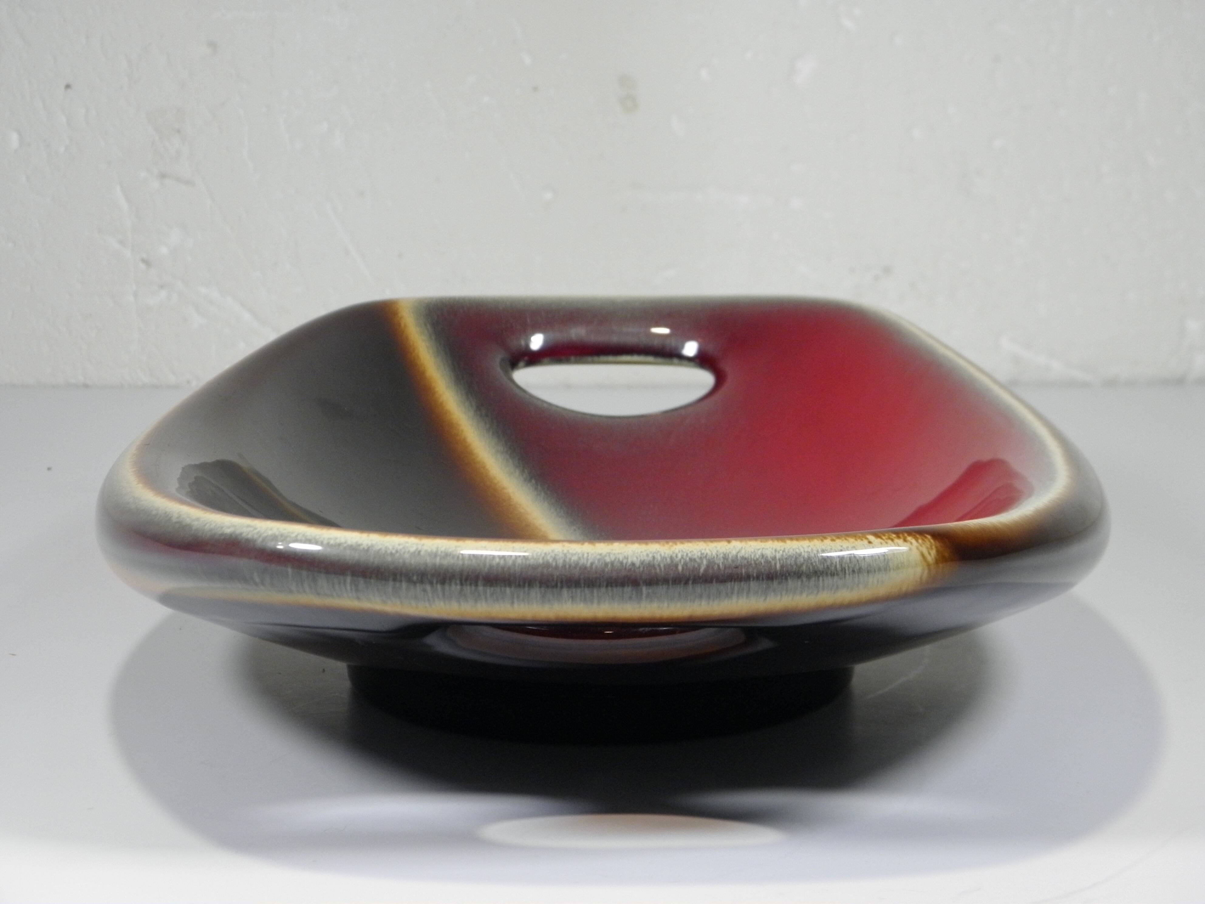 Ceramic fruit bowl from the 1960s