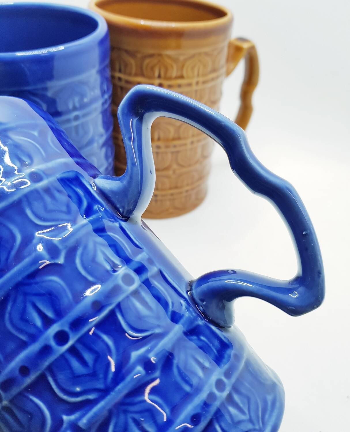 3 chopes à bière en céramique (Angleterre)