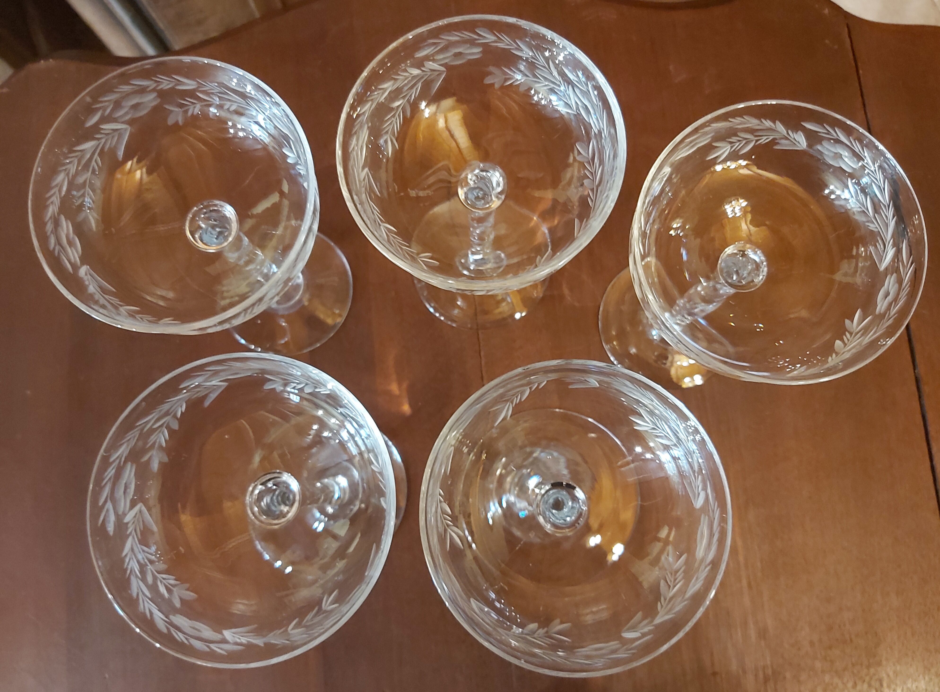 5 glasses of Champagne crystalline cut glass
