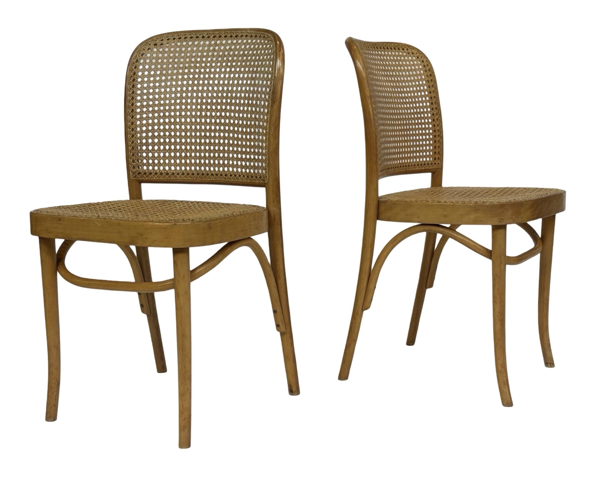 Ensemble de 4 chaises vintage Prague ou 811, FMG Pologne, Thonet Josef Hoffmann Design