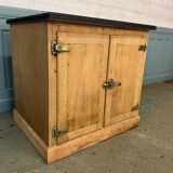 Parisian bistro buffet