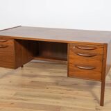Mid-Century Walnut Desk by Jens Risom for Jens Risom Design, 1960s