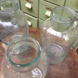 Vintage glass trade bombonnière