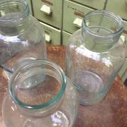 Bombonnière vintage de commerce en verre