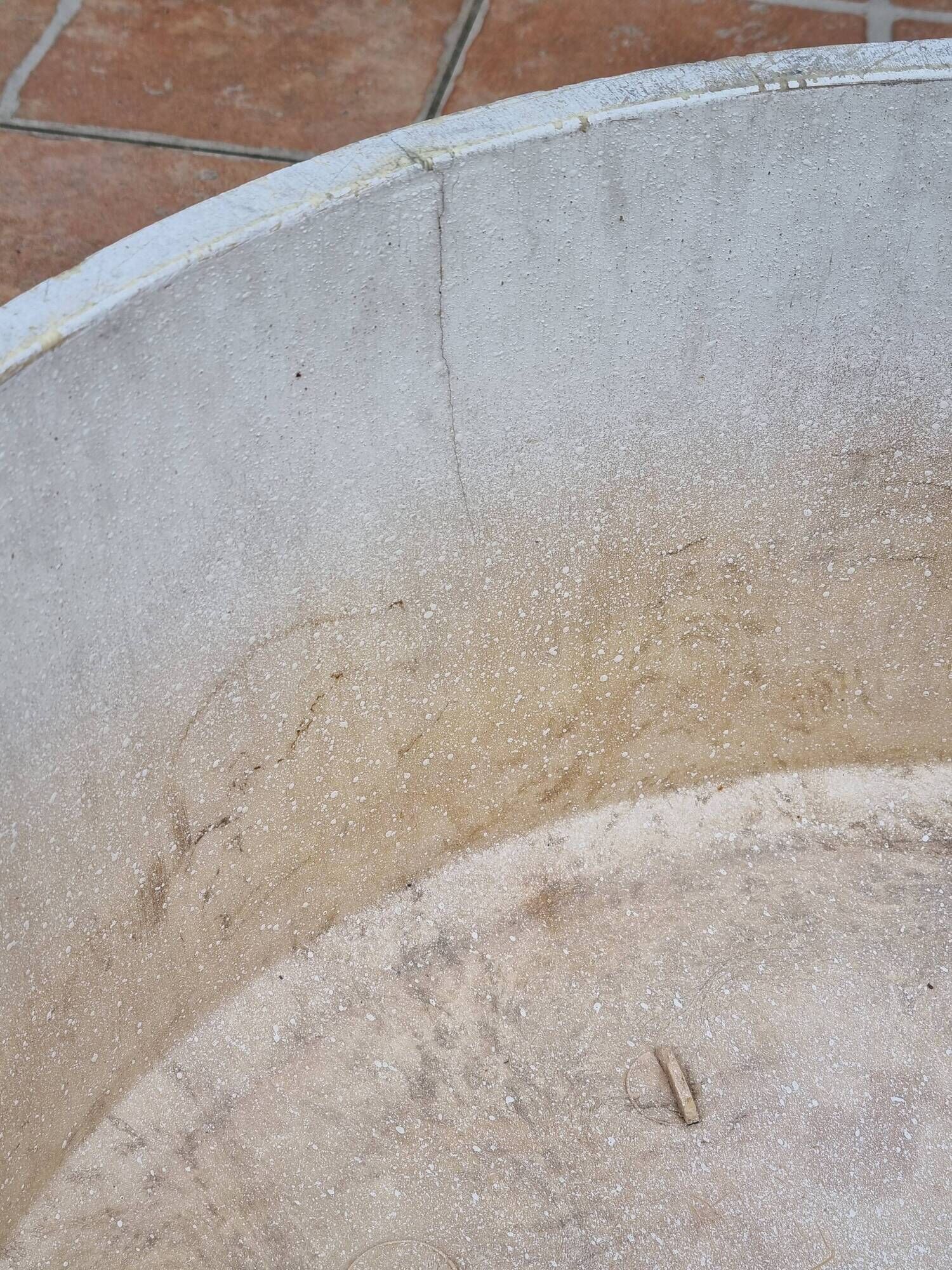 Large round container in composite material for garden, 53 cm in diameter and 25 cm in height