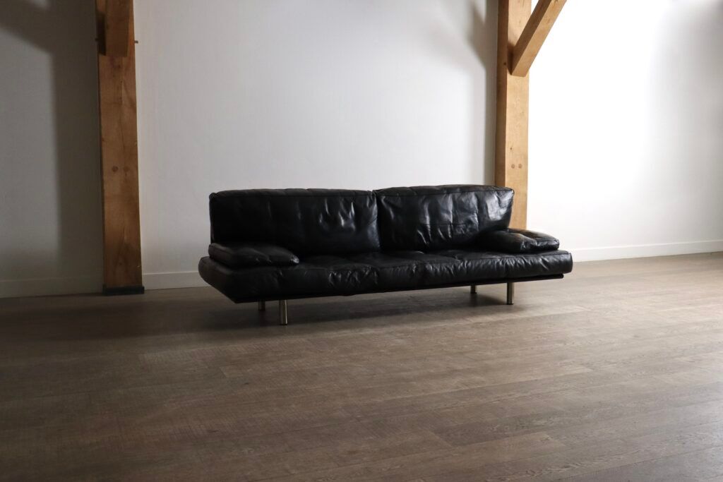 Milano 210 three-seater sofa by De Pas, D’Urbino and Lomazzi for Zanotta, Italy 1980s