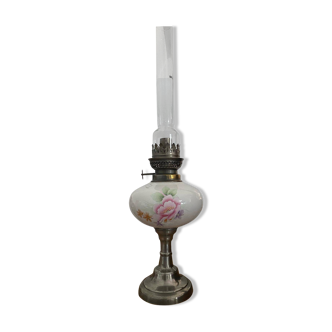 Porcelain oil lamp