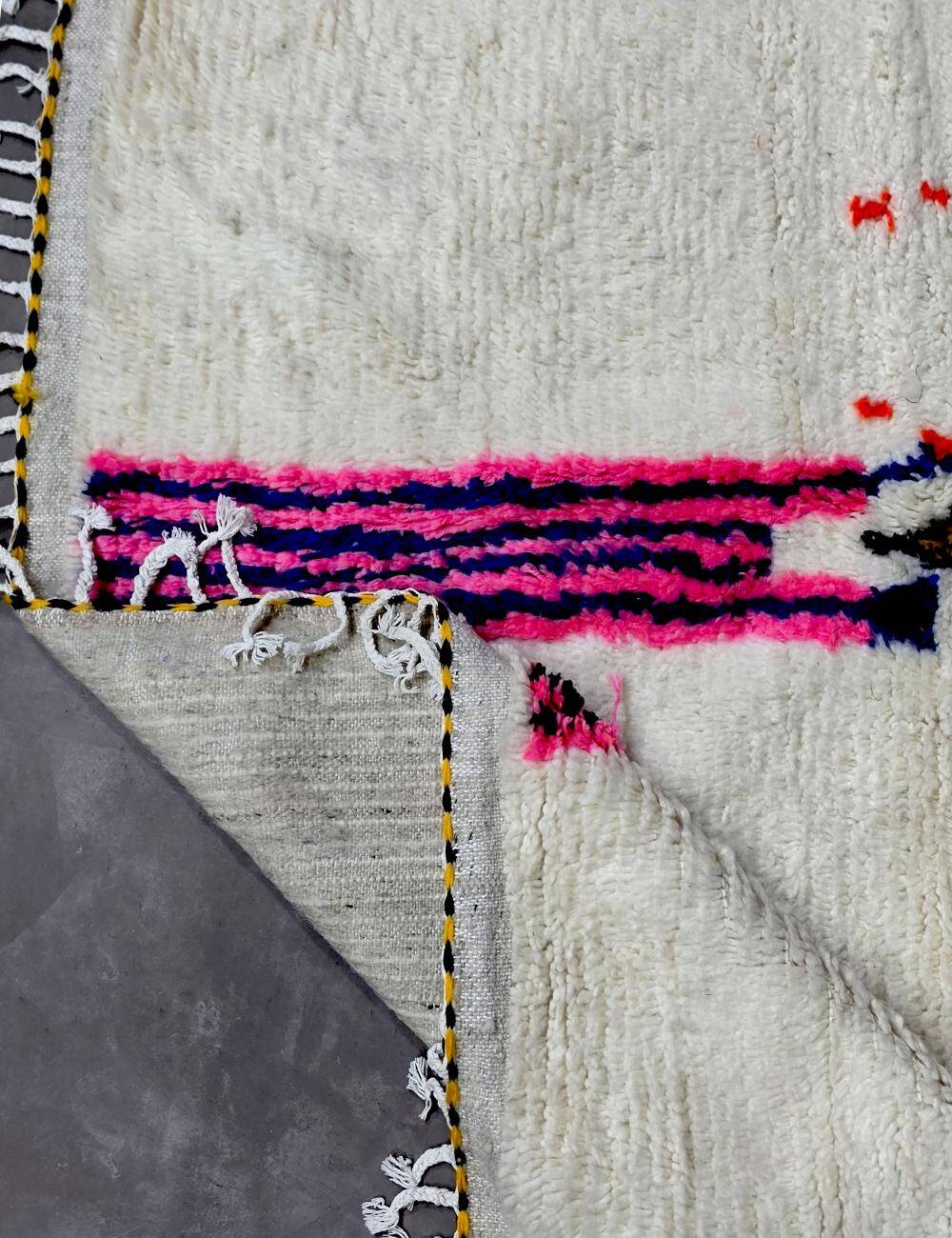 Berber Azilal Rug - 350 x 245 cm