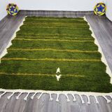 Traditional handmade pure wool rug, size 150 x 250 cm