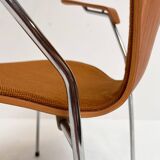 Wooden 3207 chair by Arne Jacobsen for Fritz Hansen, 1980s