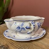 Moustiers blue decor sauce boat