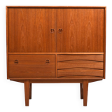 Cabinet en teck danois fin par N.C.Møbler Années 1960