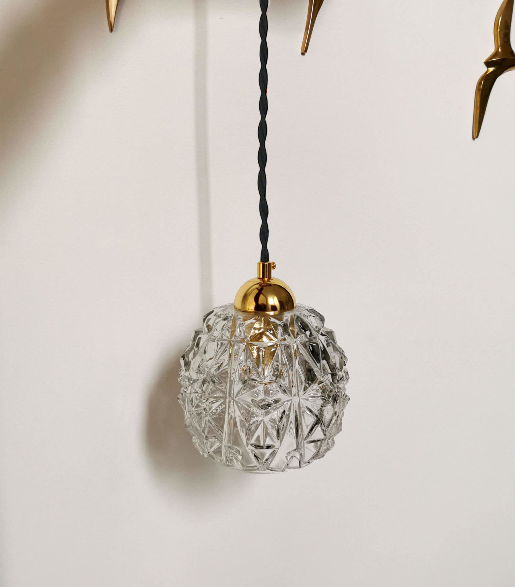 Faceted walking lamp