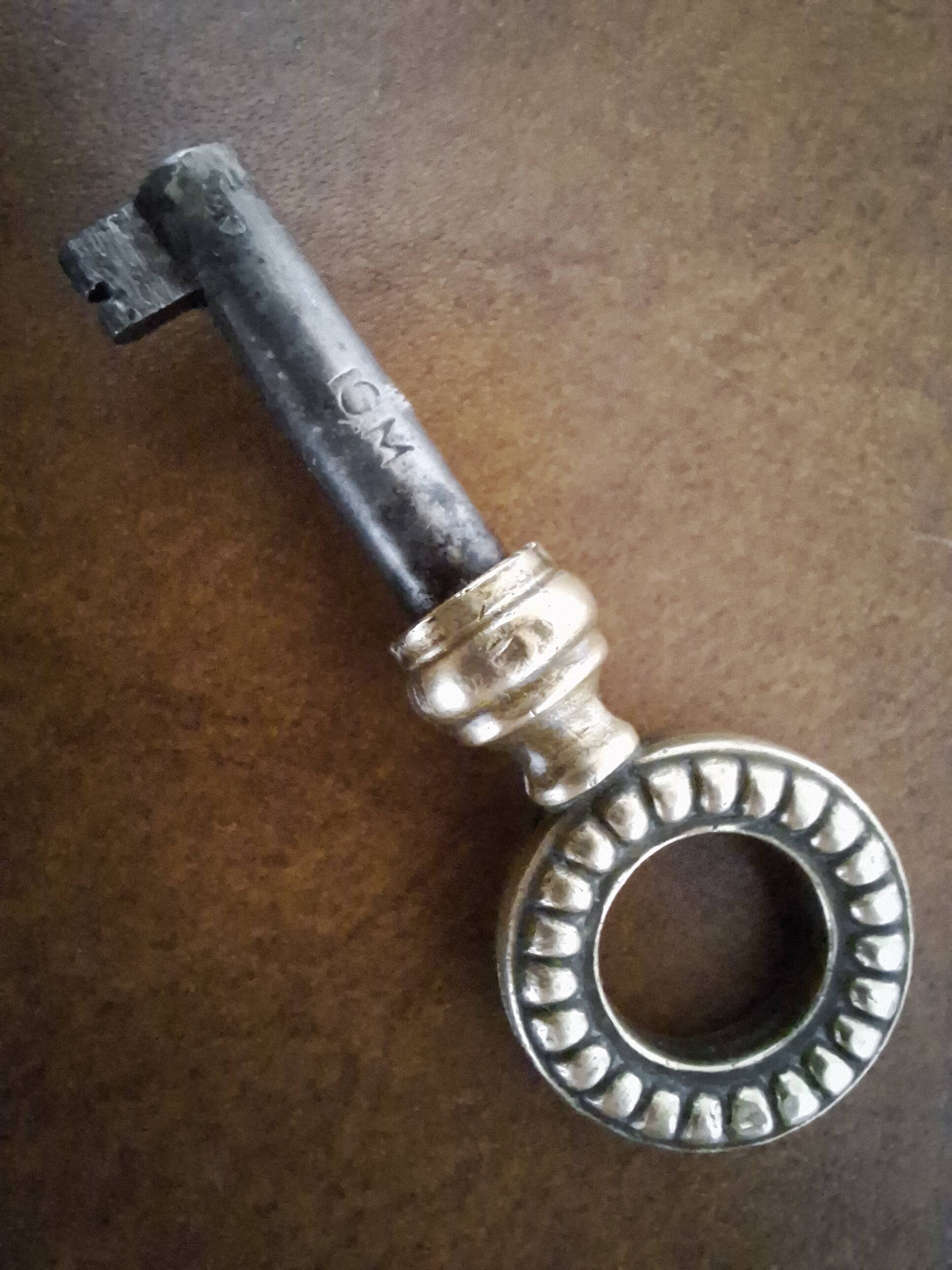 Louis XIV style desk