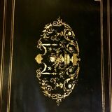 Napoleon lll middle table