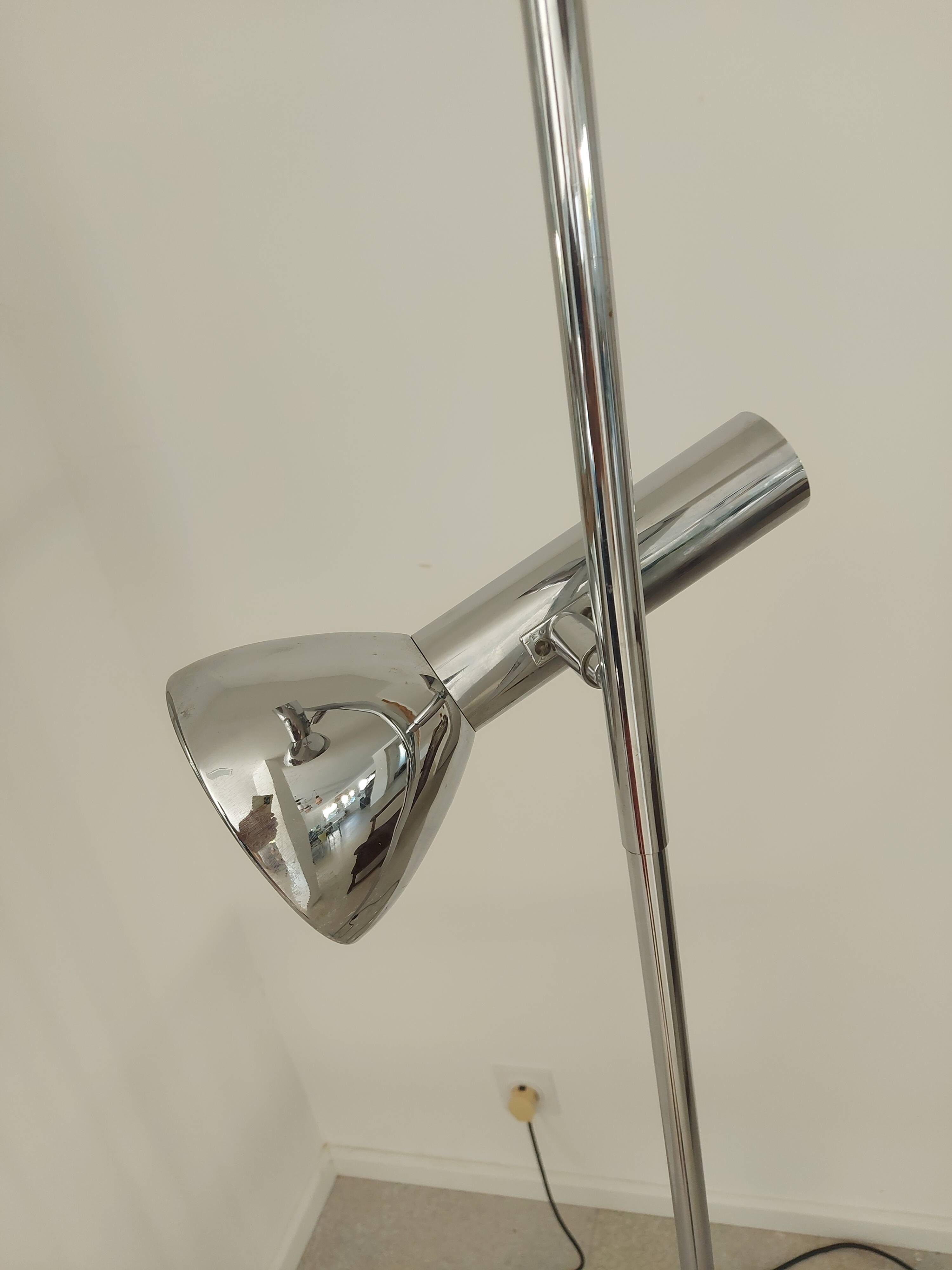 Vintage 70'S chrome floor lamp