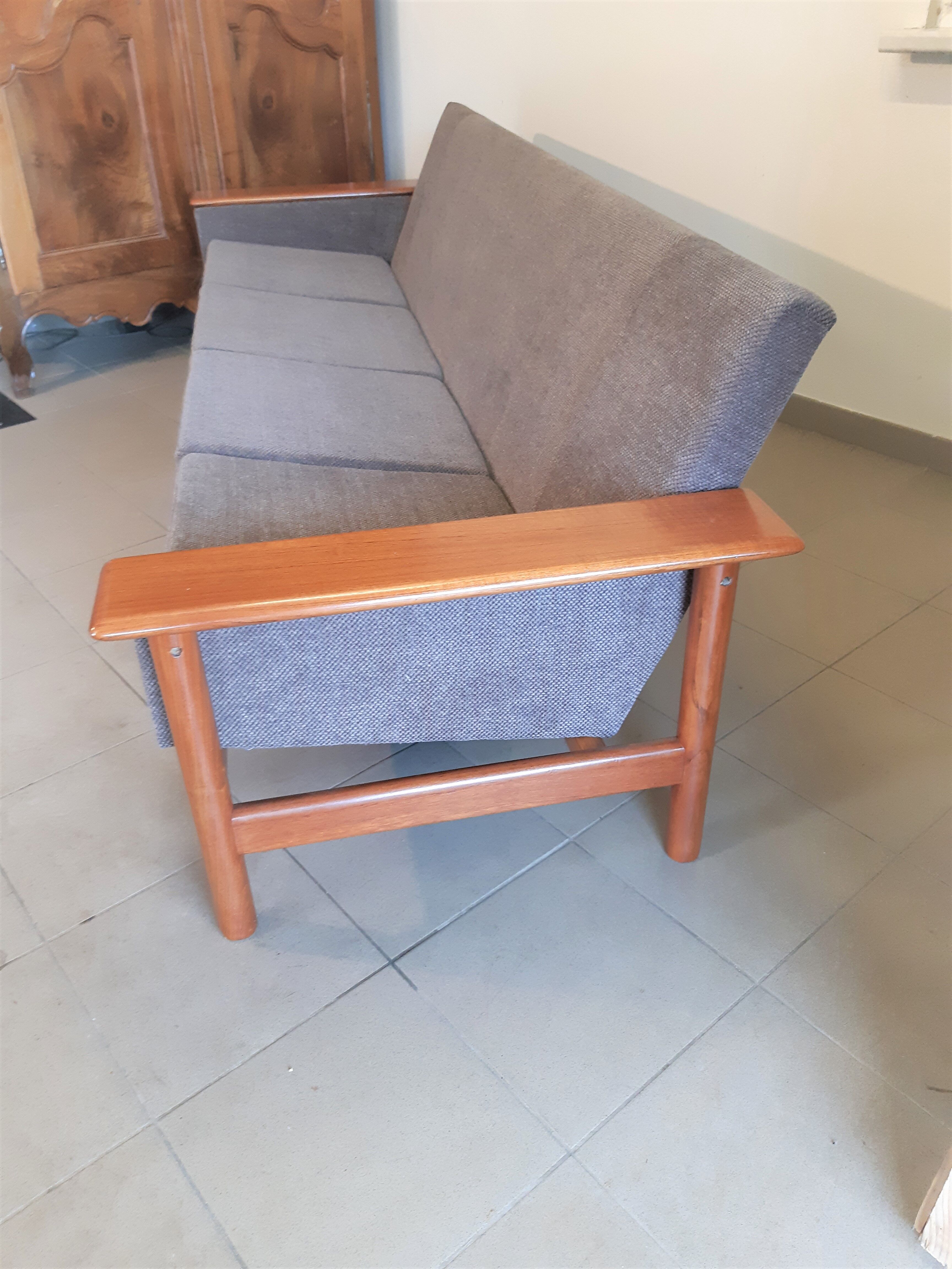 Scandinavian rosewood lounge 60