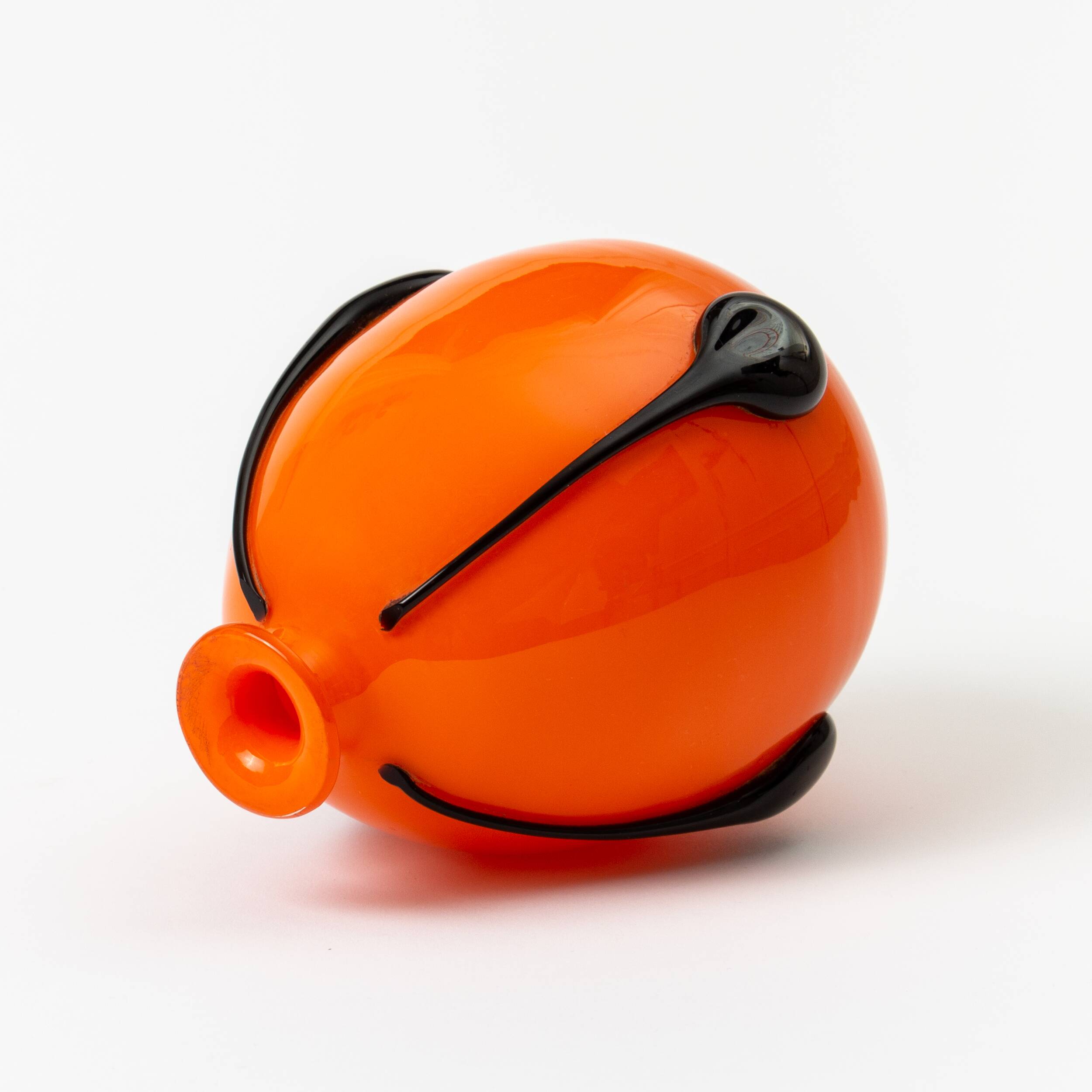 Czech blown glass vase – DLG Loetz