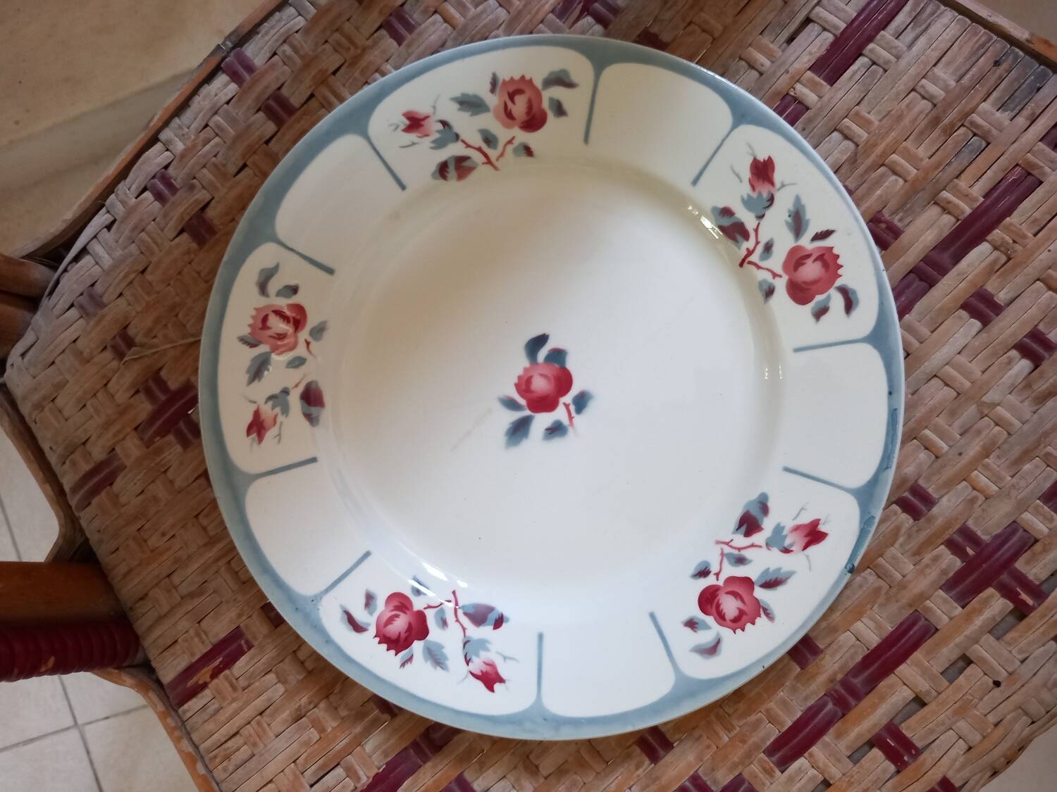 Digoin Sarreguemines plates