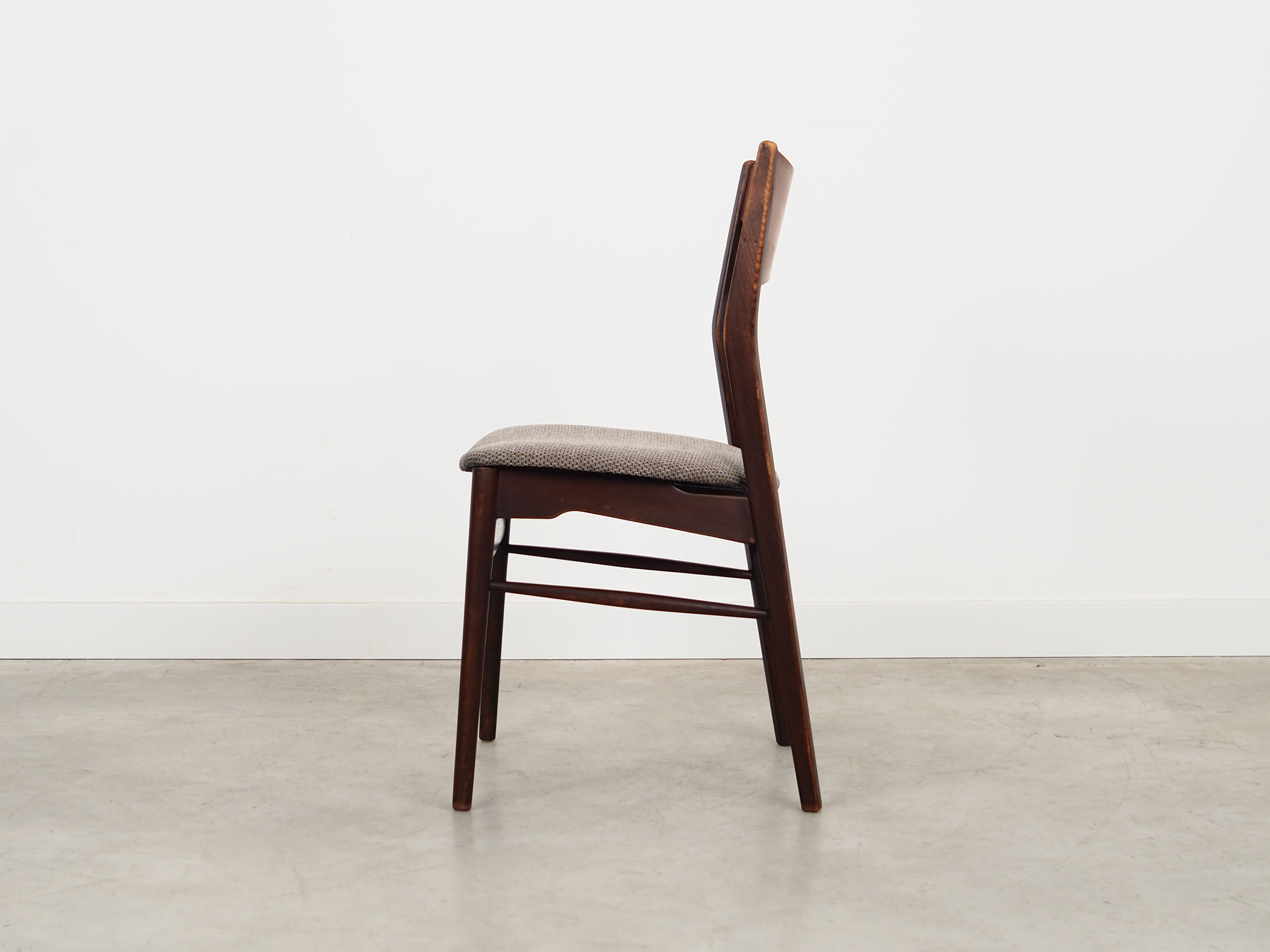 Set of six oak chairs, Danish design, 1970s, production: Denmark