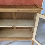 Display cabinet