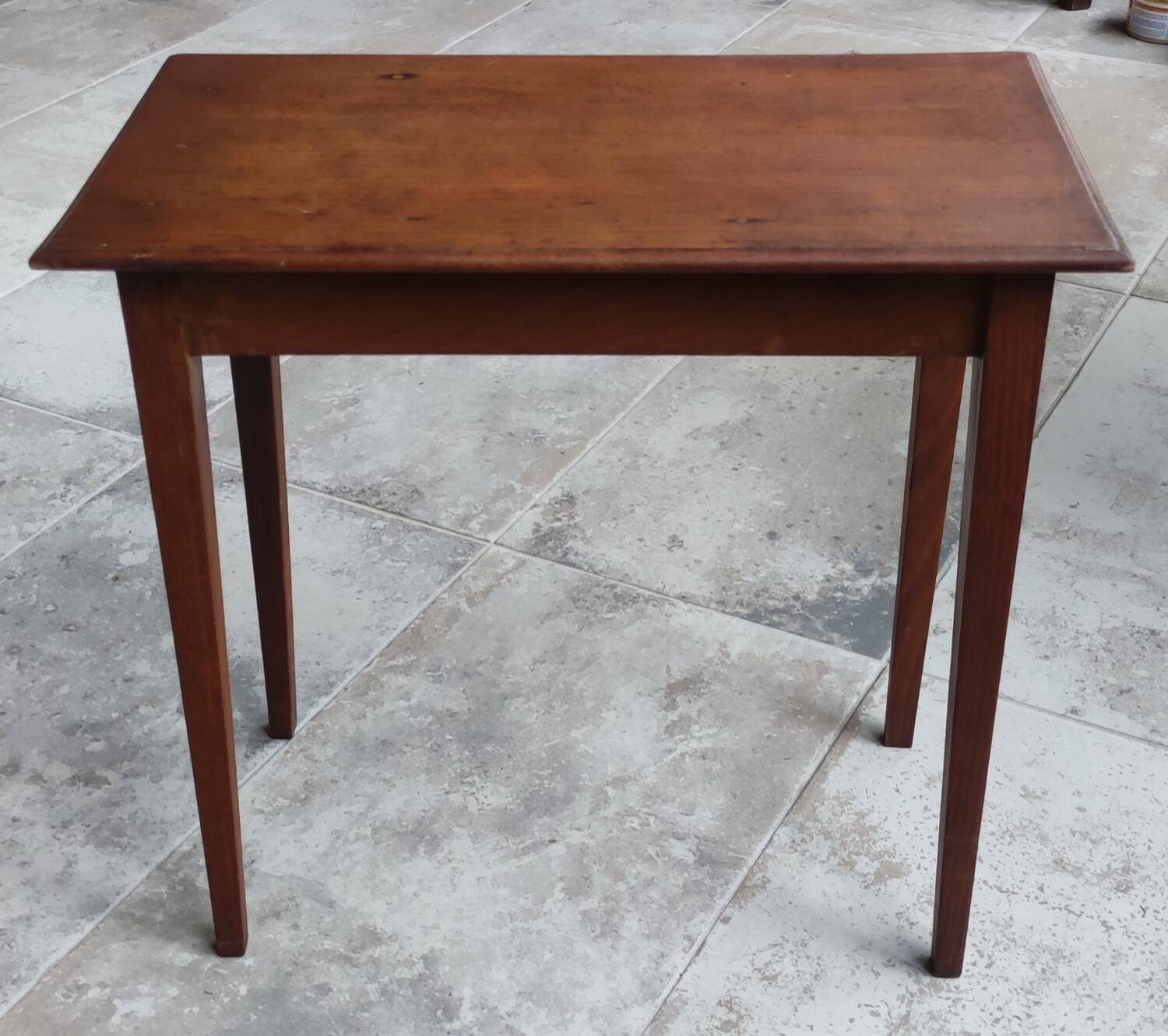 Old small side table with 1 drawer