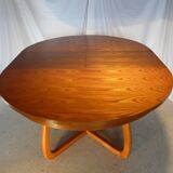 Scandinavian vintage extendable round table