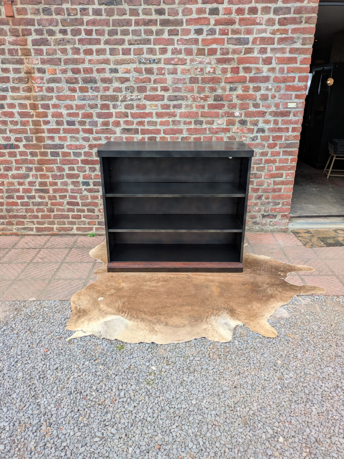 Industrial shelf