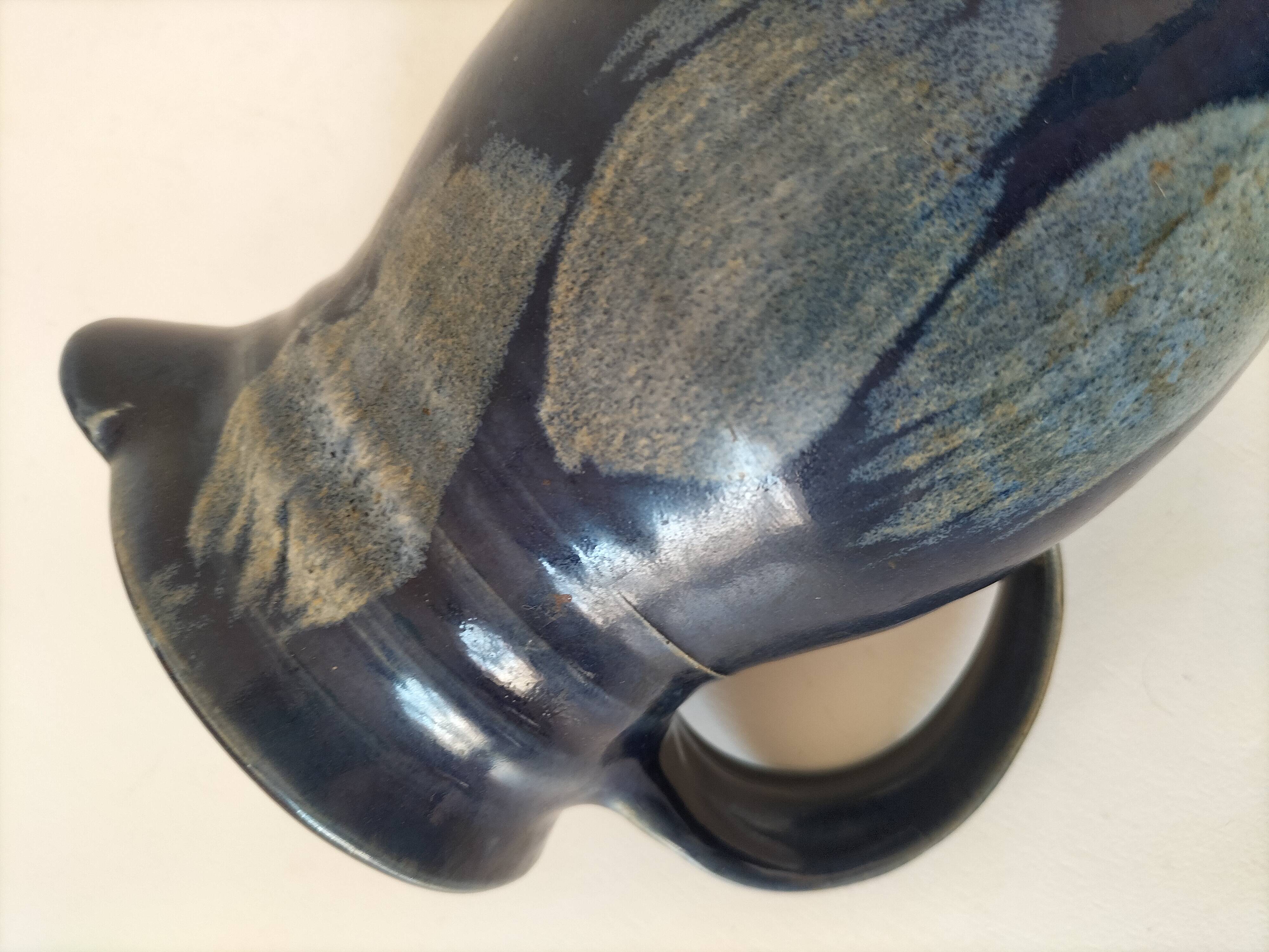 Stoneware pitcher Saint-Père, deep blue nuanced glaze