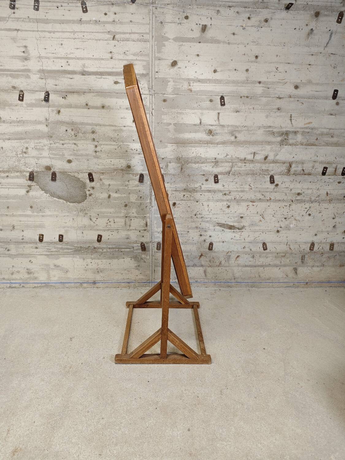 Psyche mirror in oak