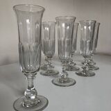 Set de 9 flutes à champagne tulipe Louis Philippe à cotes plates mi 19e
