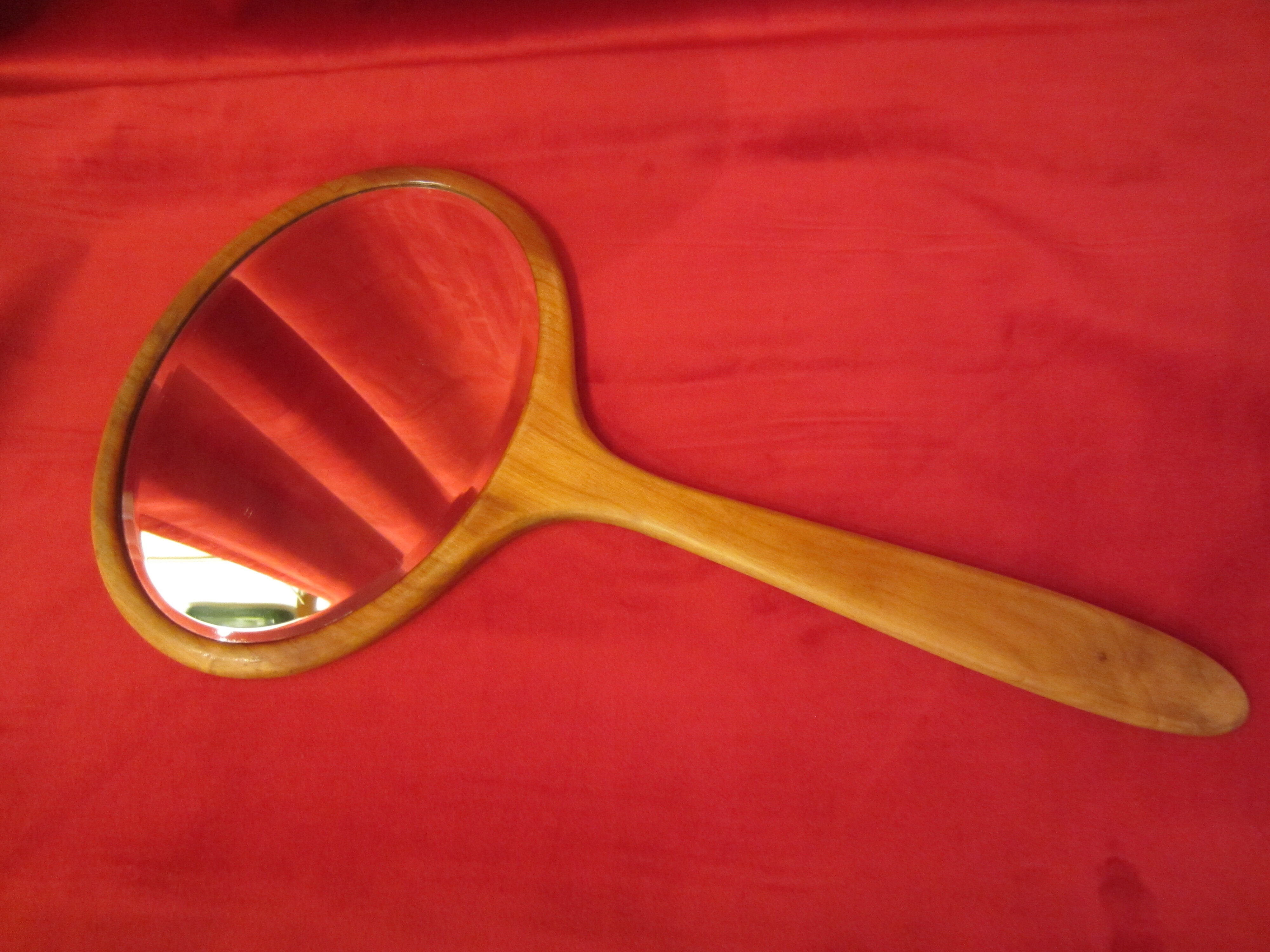 Miroir à main scandinave 44 cm