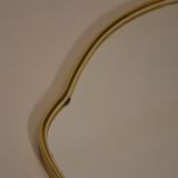 Free 60s shape mirror 40 x 26 cm