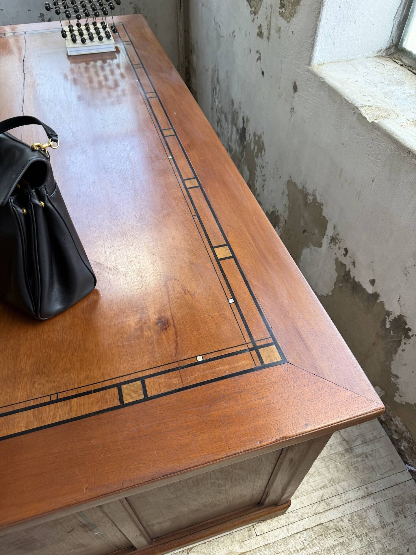 Double-sided walnut counter desk 1900