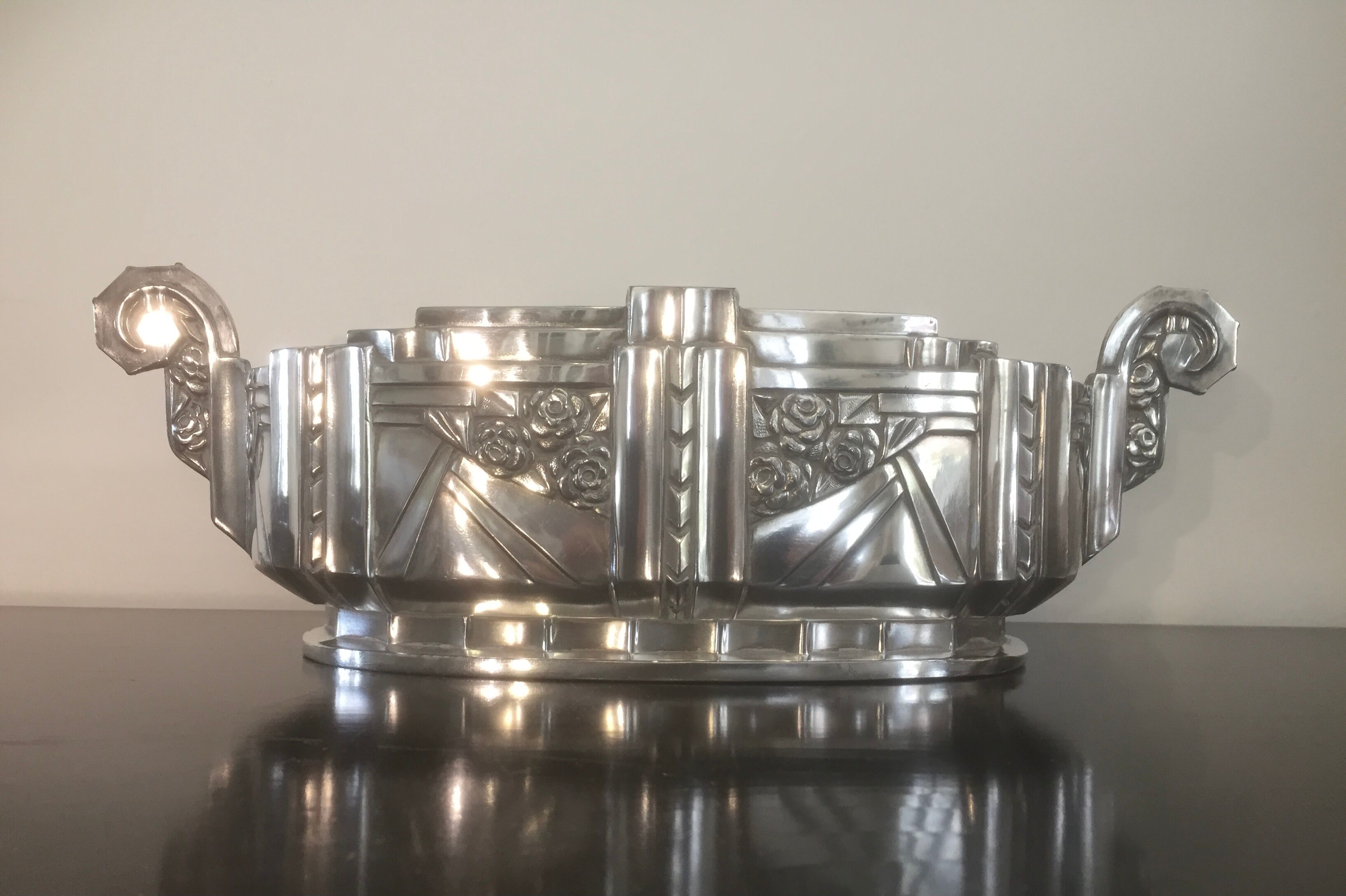 Jardinière art deco
