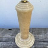 Beige alabaster art deco lamp