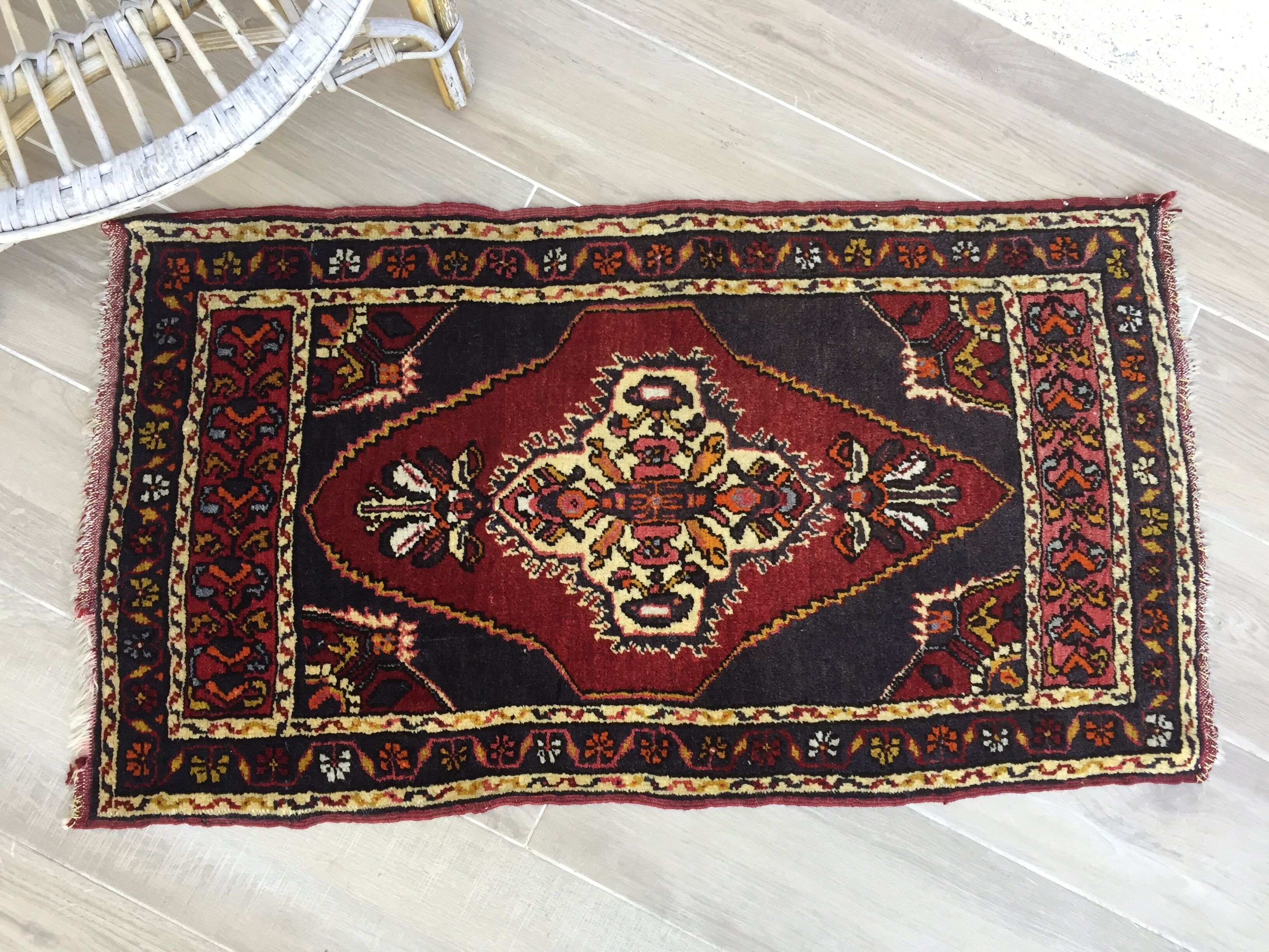 Pure wool oriental carpet 112 x 62cm