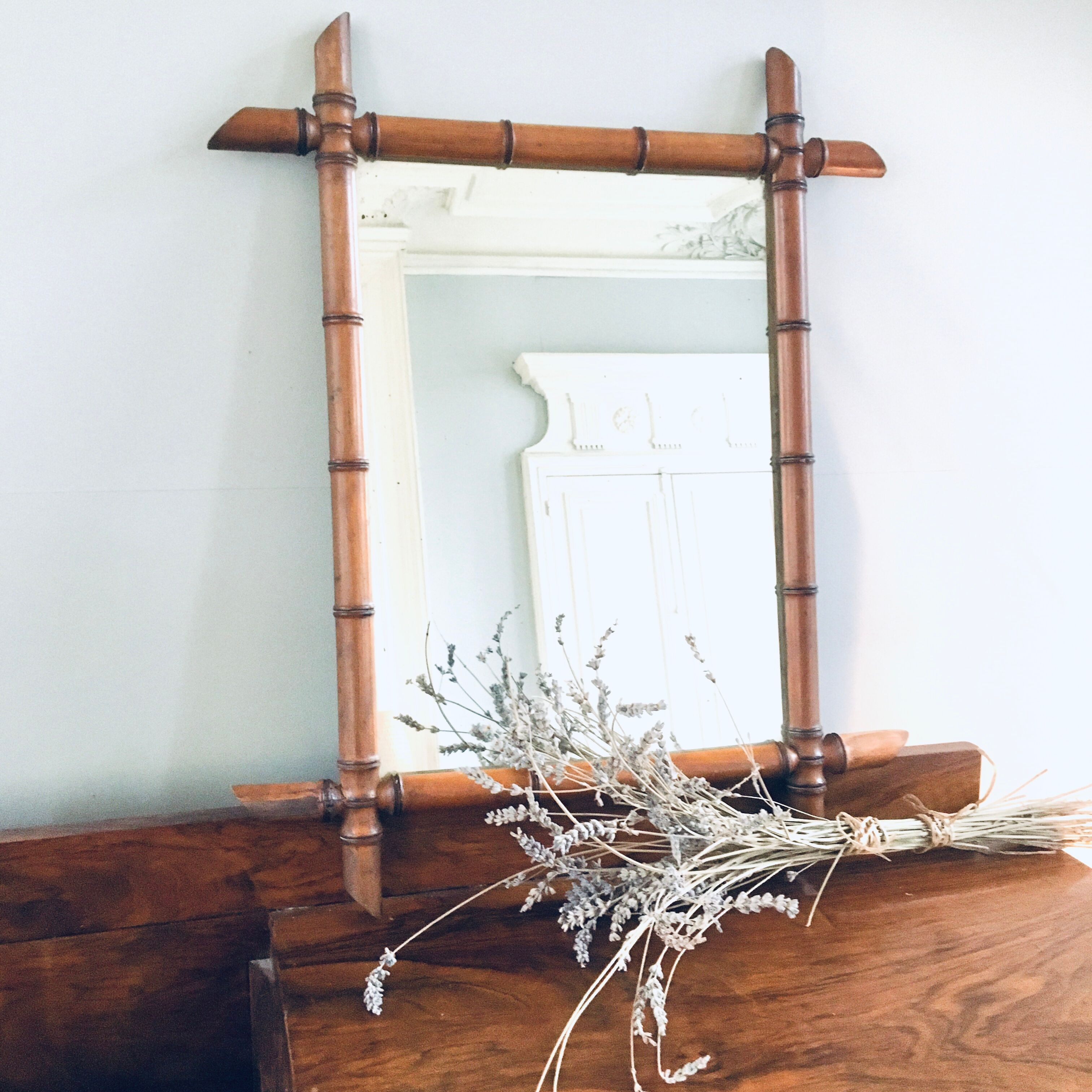 Bamboo mirror 51x62cm