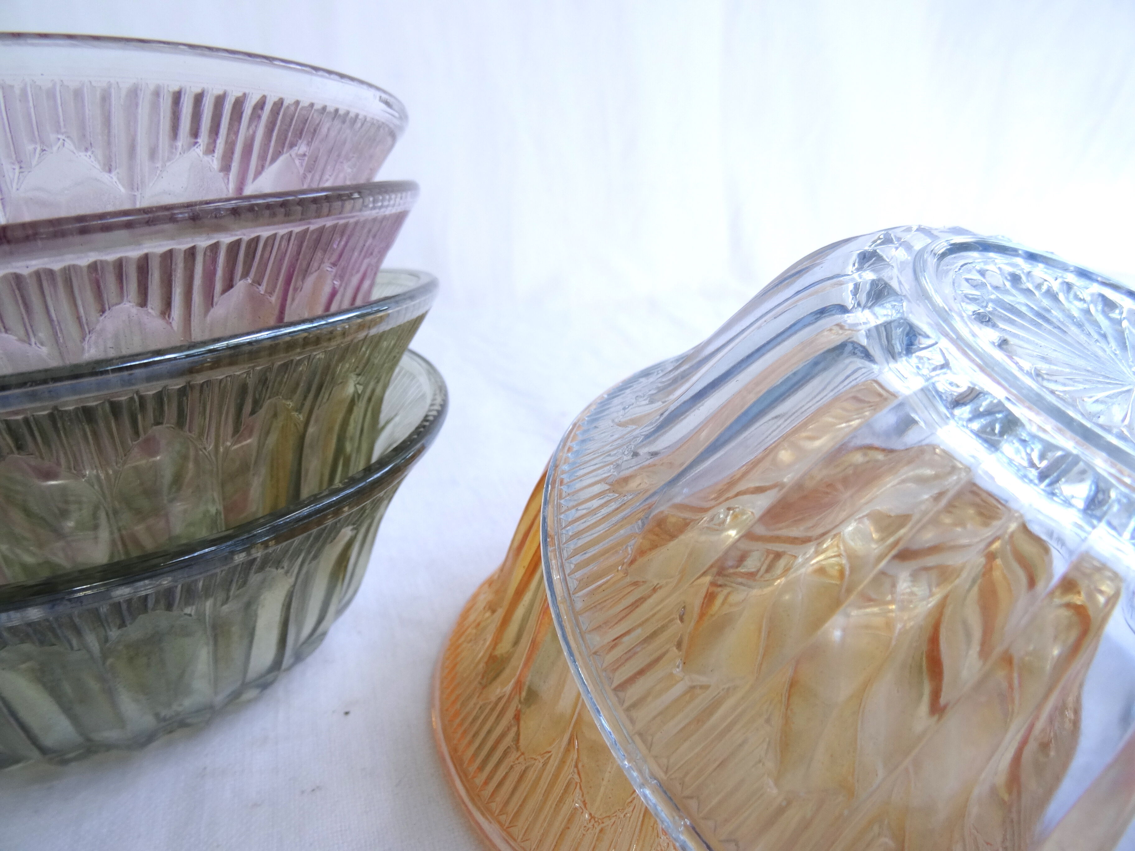 Lot of 6 glass ramekins