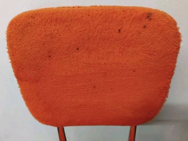 Lot de 4 anciennes chaises en tissus moumoute année 60 vintage