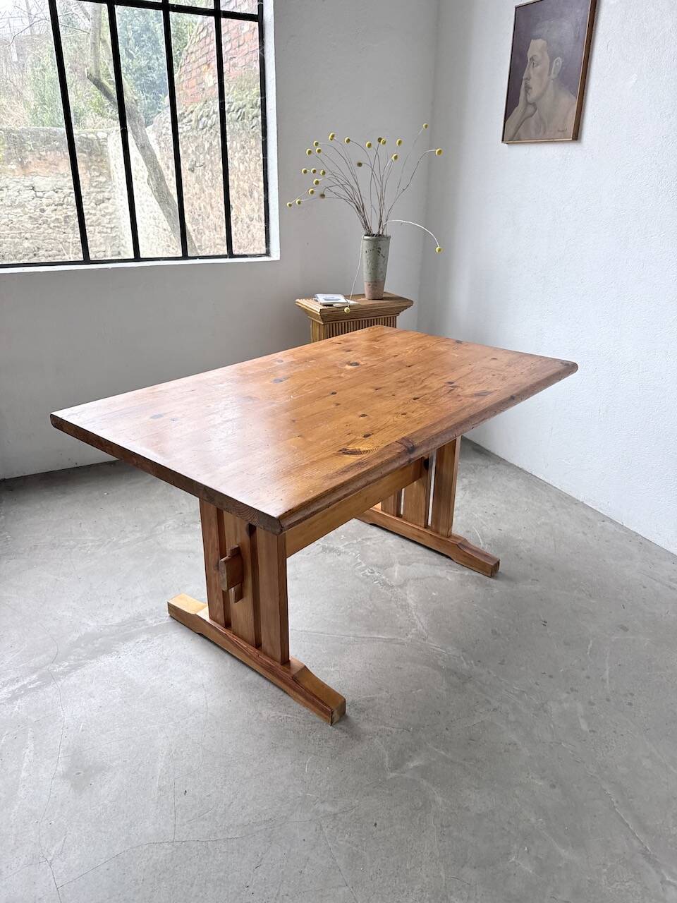 Mountain furniture table made of solid pine