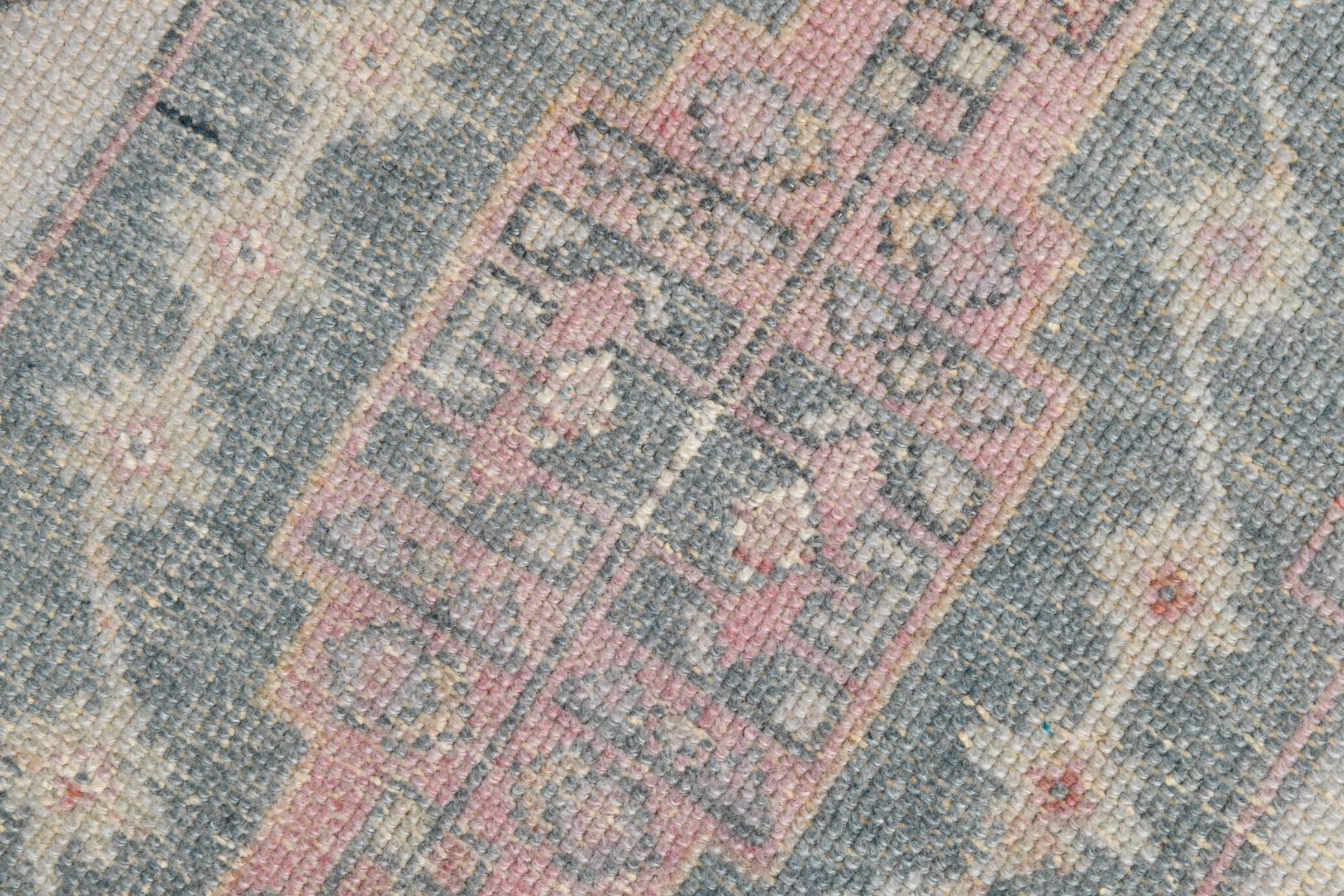 4x8 Soft Pink Geometric Handmade Vintage Rug, 128x242Cm