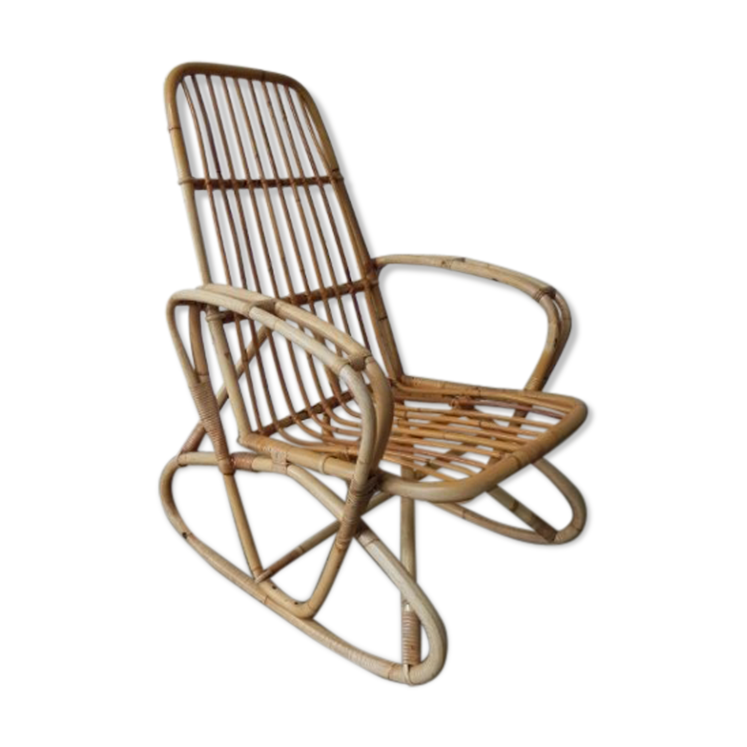 Fauteuil à bascule en rotin