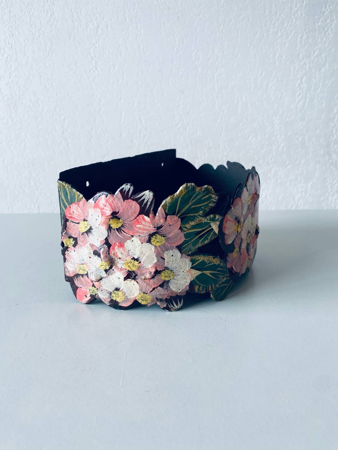 Antique wall planter