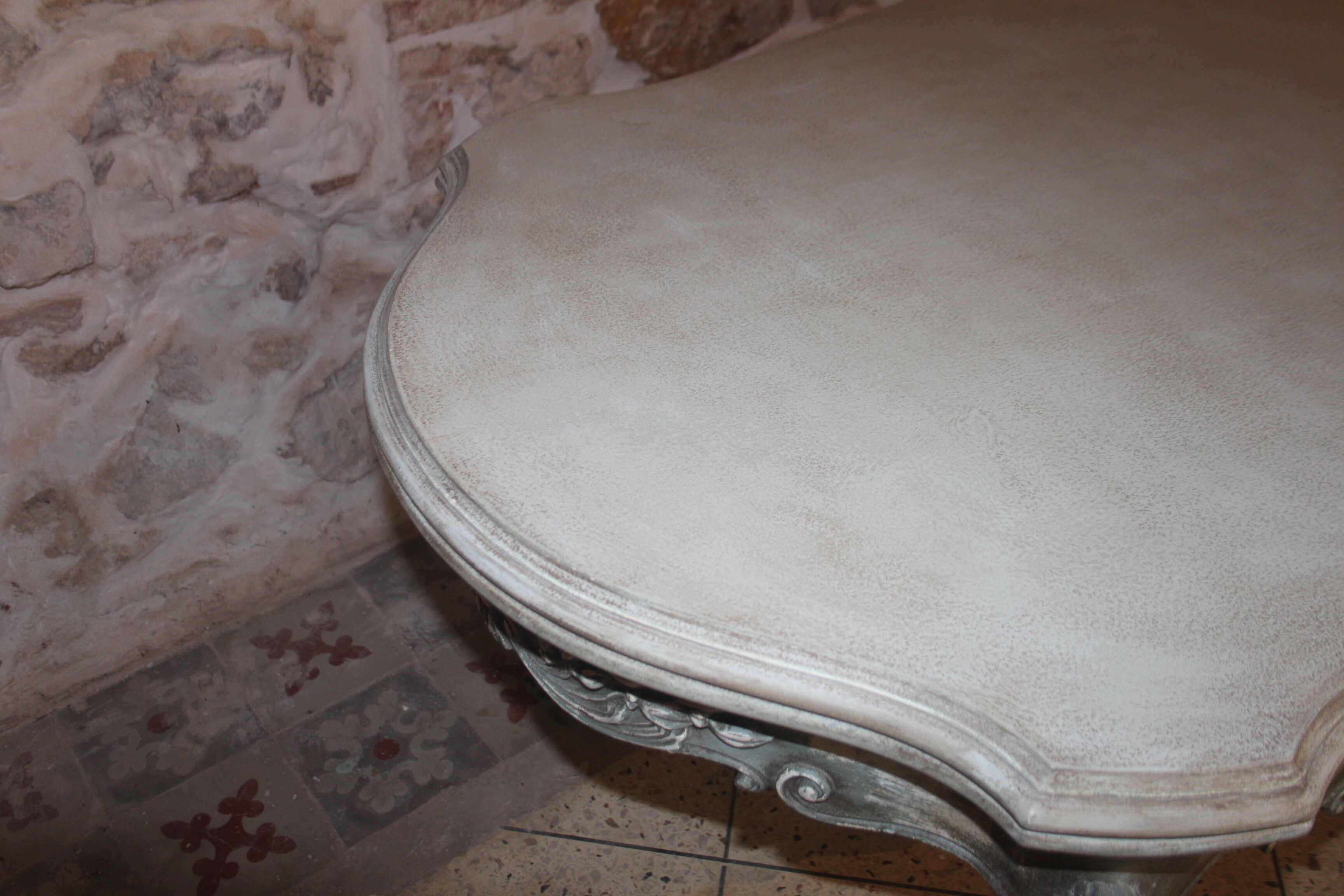 Dining table Louis XV Provencal