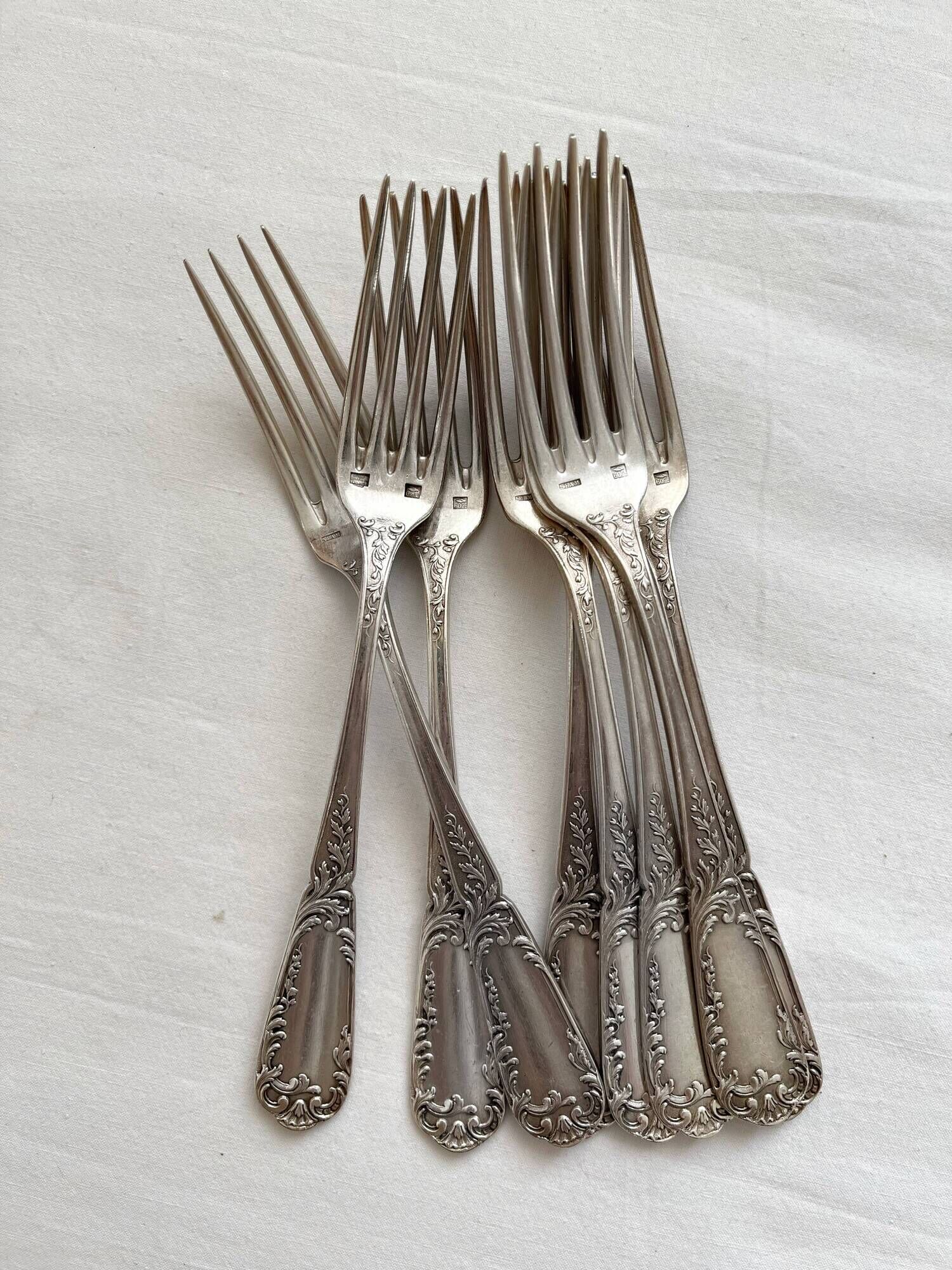 Set de 8 fourchettes en métal argenté sfam